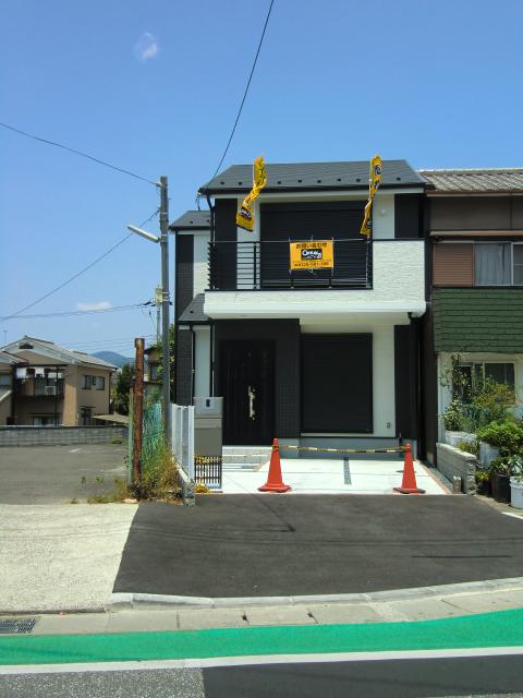 Local appearance photo. Daylighting good ☆ Bright light will illuminate the house ☆ For the south-facing west side free, Bright and airy good