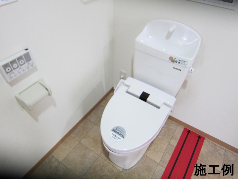 Toilet. Example of construction