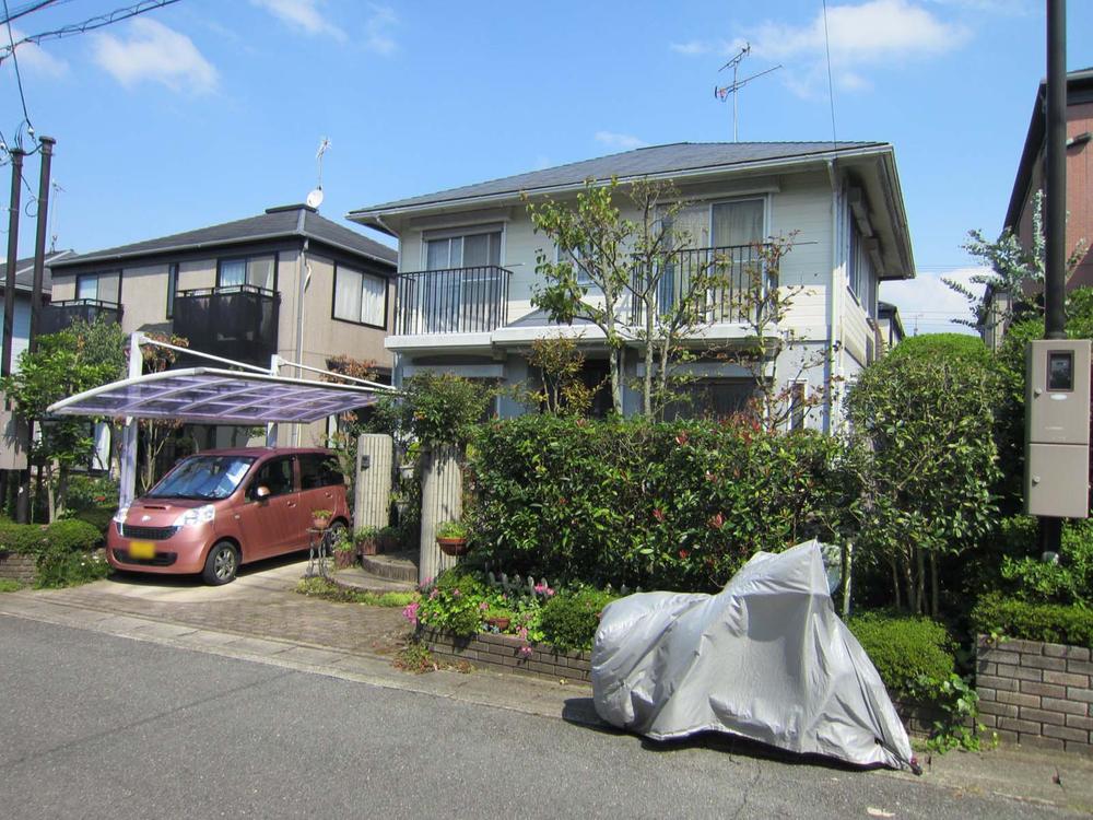 Local appearance photo. You can gardening in the garden in the sun!