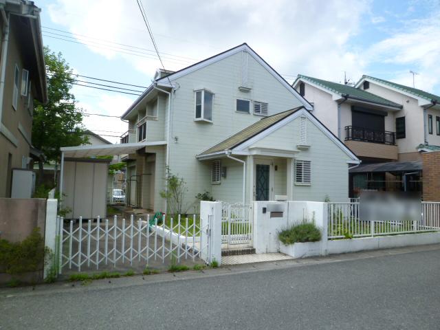 Local appearance photo. Local (10 May 2013) Shooting