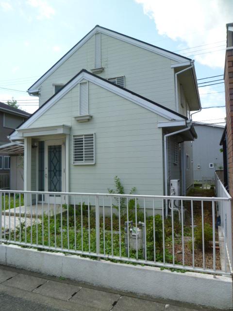 Local appearance photo. Local (10 May 2013) Shooting