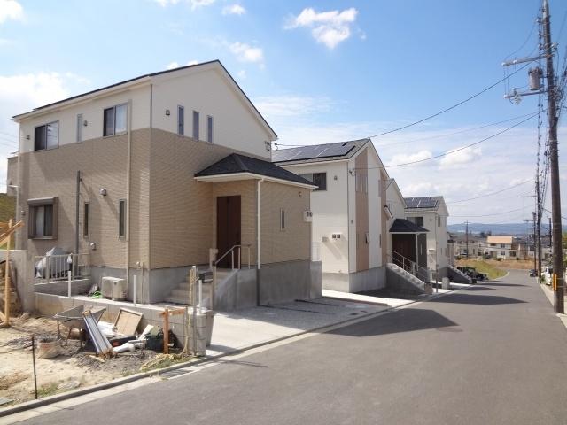 Local appearance photo. local