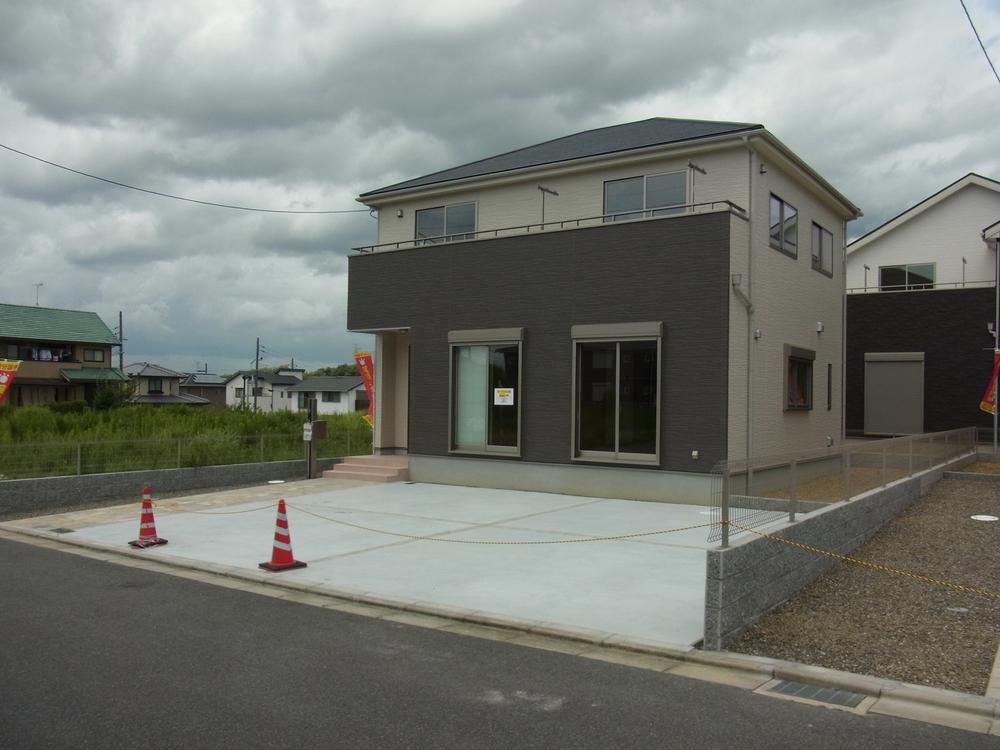 Local appearance photo. Local (August 2013) Shooting