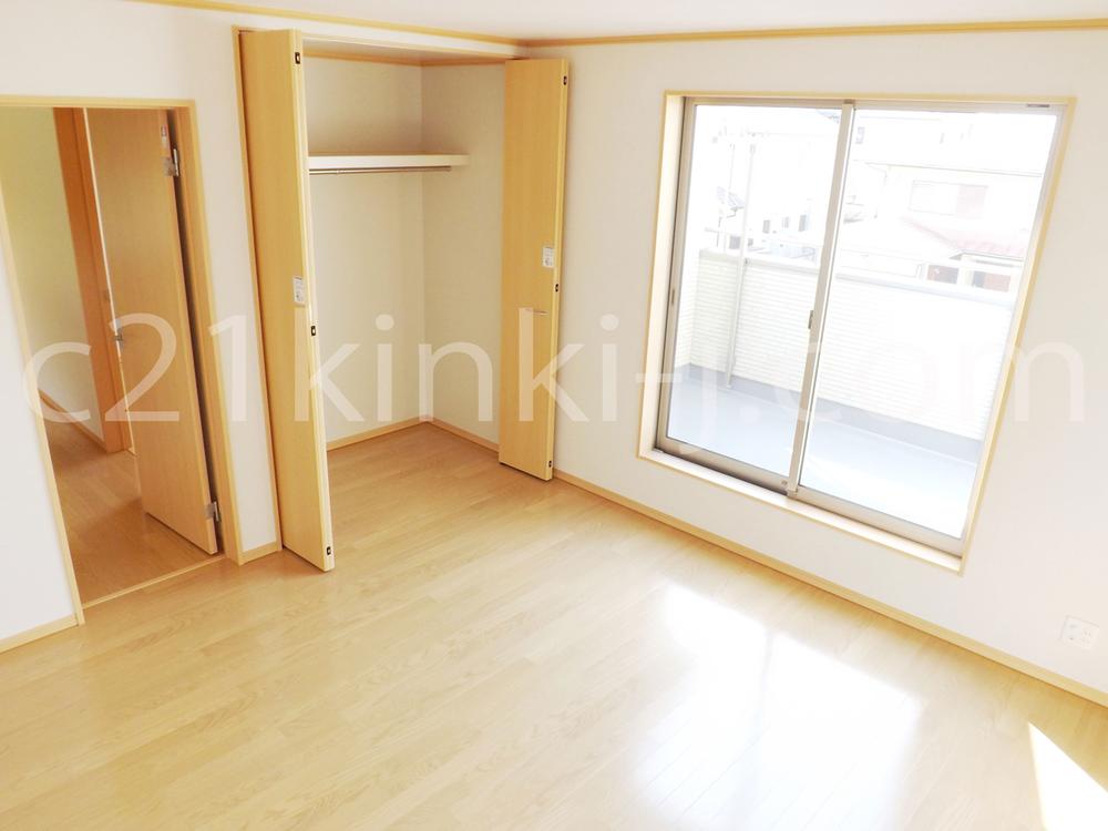 Same specifications photos (Other introspection). Same specifications photos (Western-style)