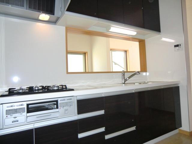 Kitchen. Same specifications photo (kitchen)