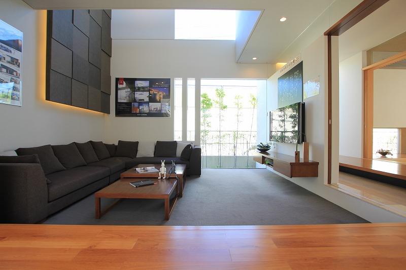 exhibition hall / Showroom. (Tomigaoka Nara Exhibition Center)