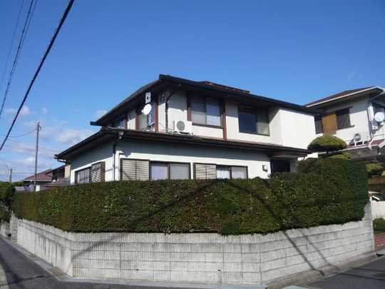 Local appearance photo. Southwest corner lot