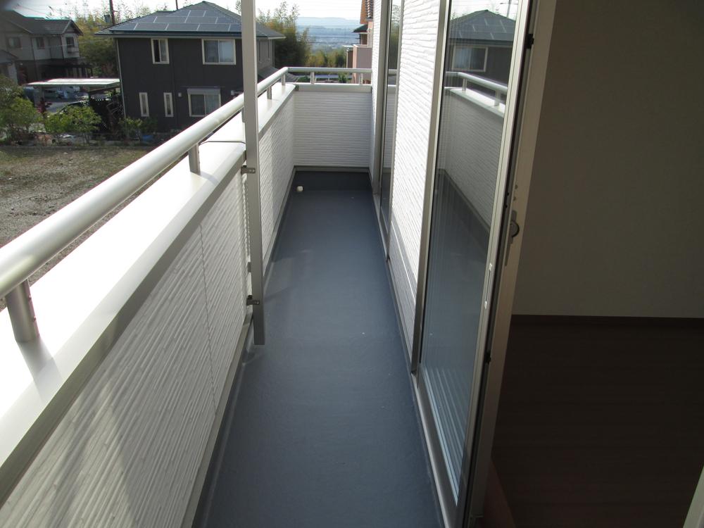 Balcony. Plenty of sunshine spacious from balcony