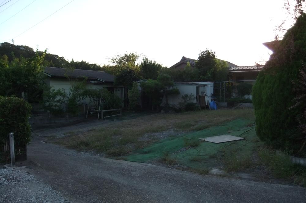 Local appearance photo