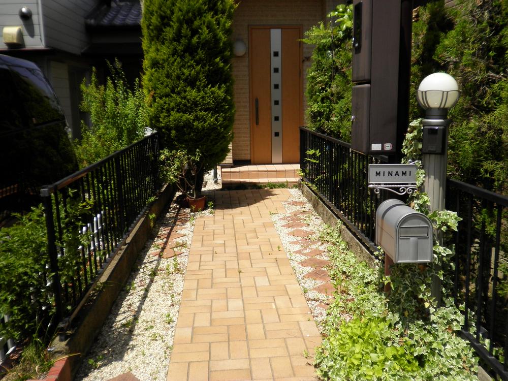 Local appearance photo. Local (May 2013) Shooting