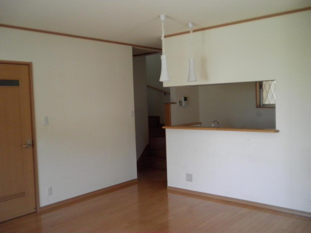 Living. Local (March 2013) Shooting