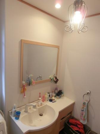 Wash basin, toilet. Washroom ・ Washing machine storage facilities, There is 1.25 square meters ne This is also a smooth morning of preparation in! 