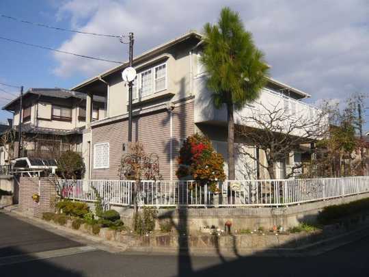 Local appearance photo. Southwest corner lot