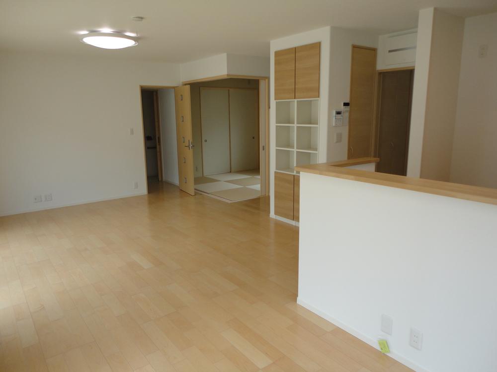 Living. No. 36 place LDK