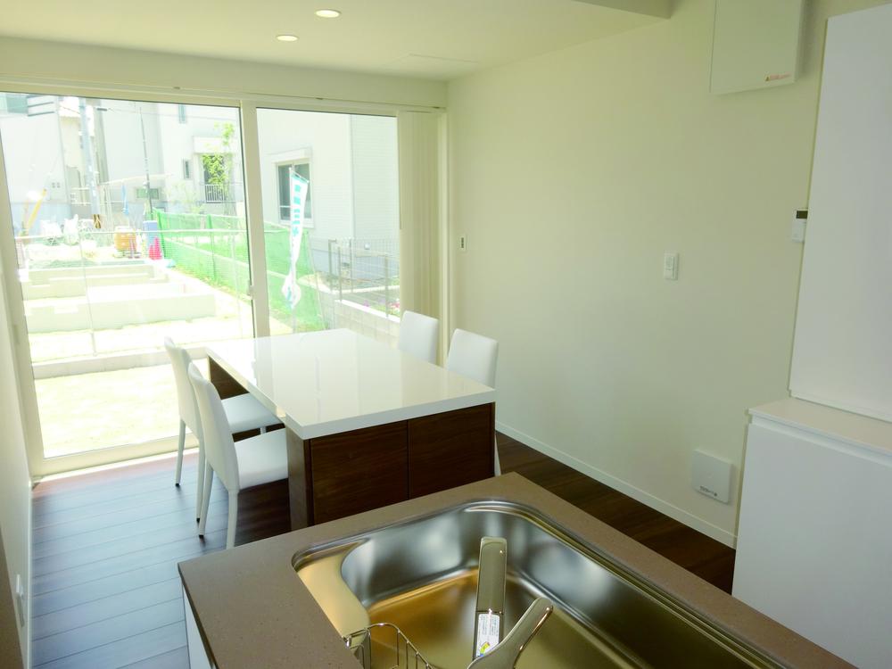 Model house photo. dining