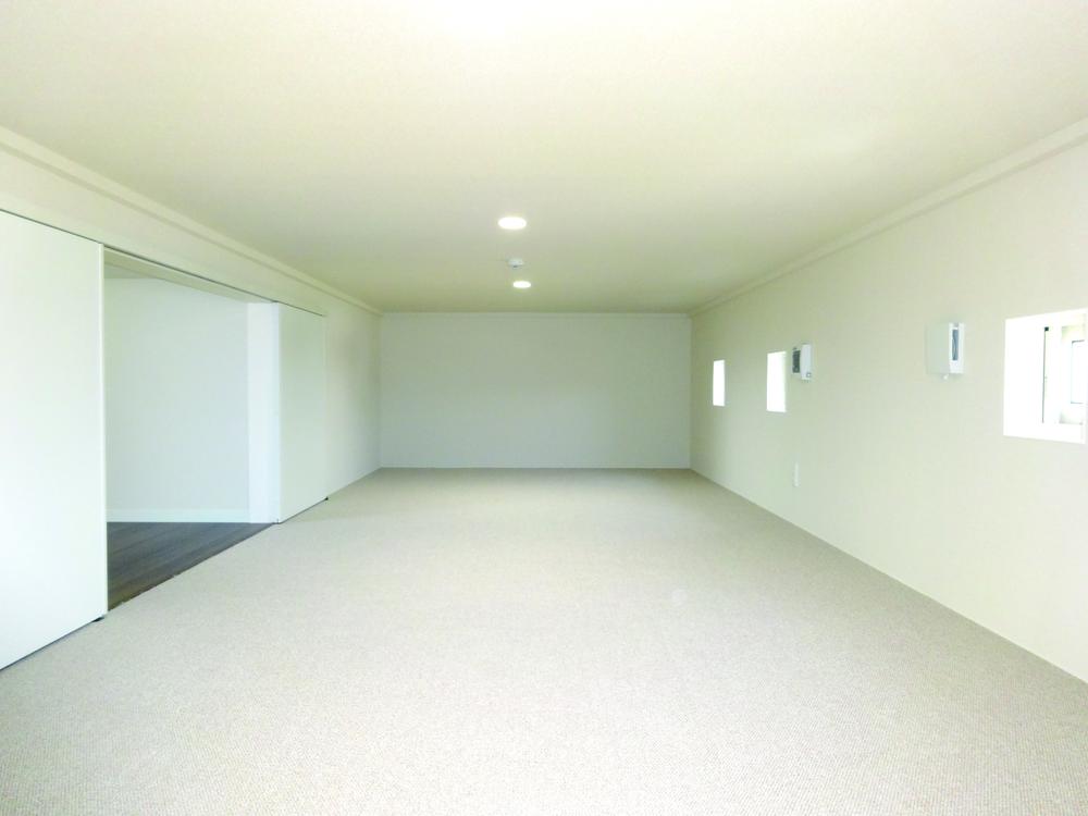 Model house photo. Second floor "built" internal