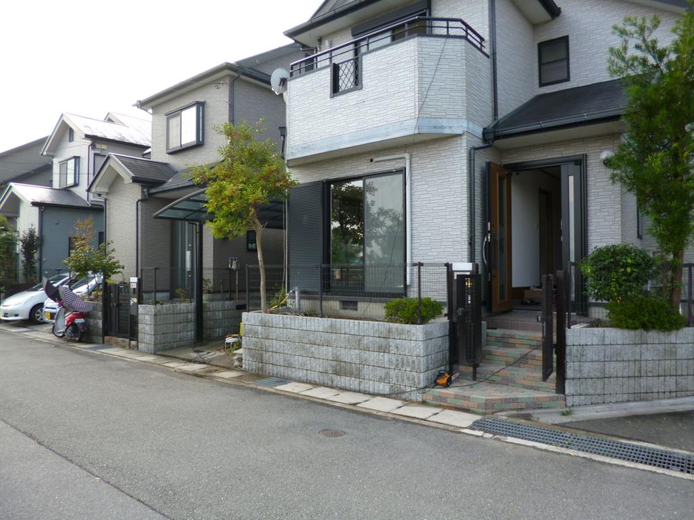 Local photos, including front road