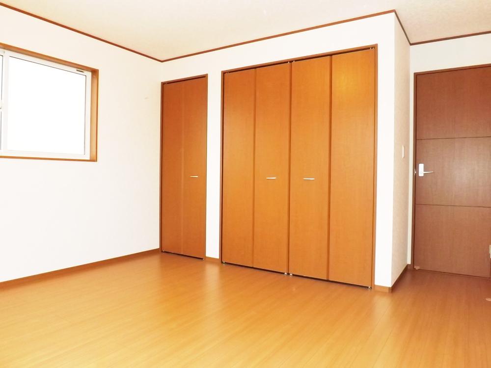 Other introspection. Local photo (bathroom)