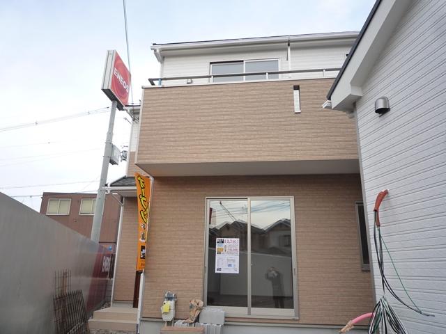 Local appearance photo. Local photos (appearance) all houses facing south, Parking 2 ~ 3 units can be!