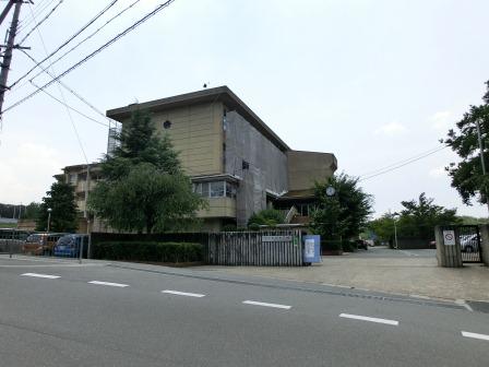 Junior high school. Kyotanabe Municipal Osumi until junior high school 1793m