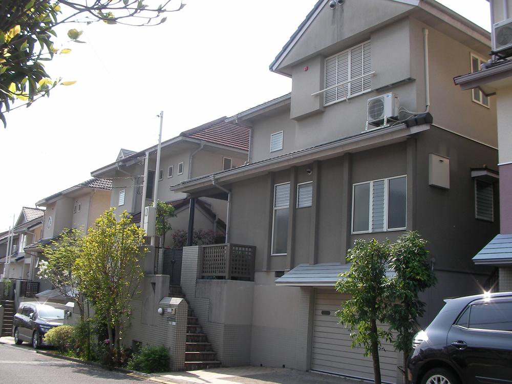 Local appearance photo