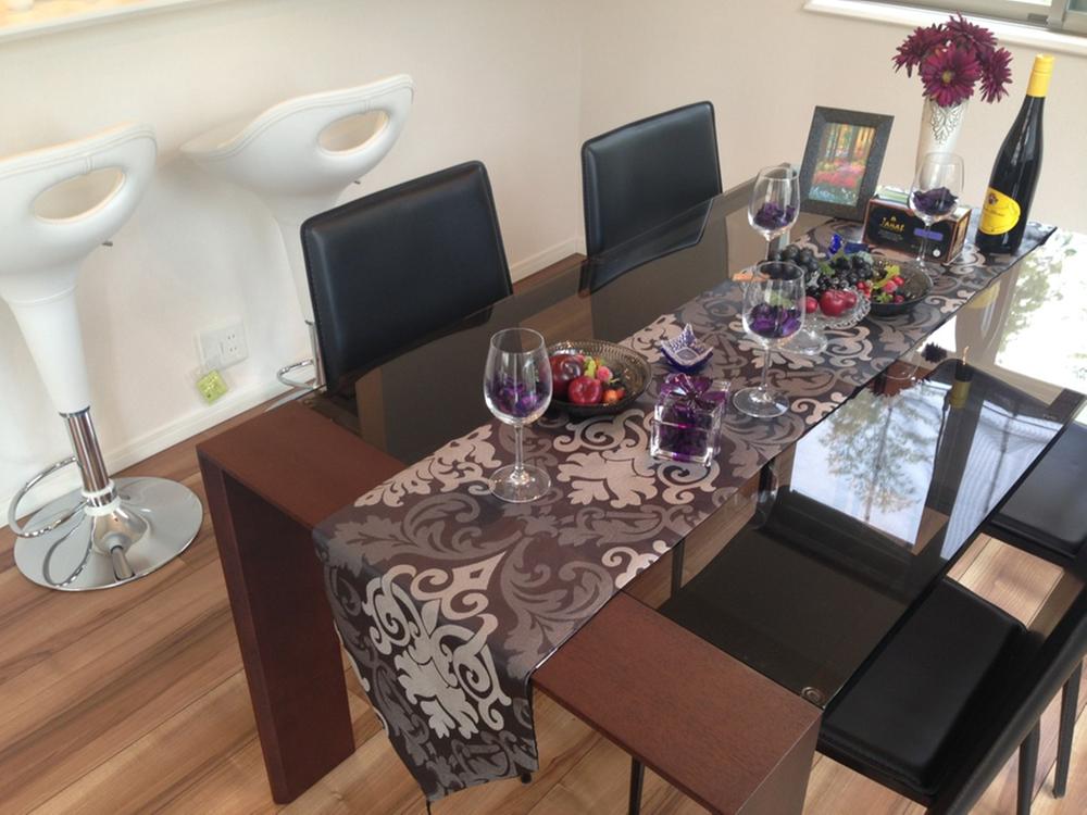 Model house photo. Noon and the atmosphere changes at night coordination to be fun and the "life of the time" (stage 31-28)