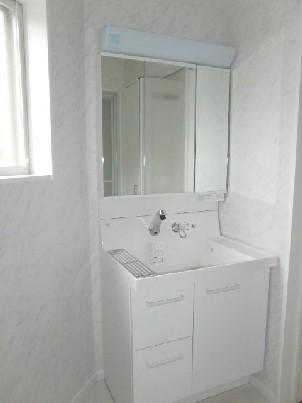 Wash basin, toilet. T No. land bathroom