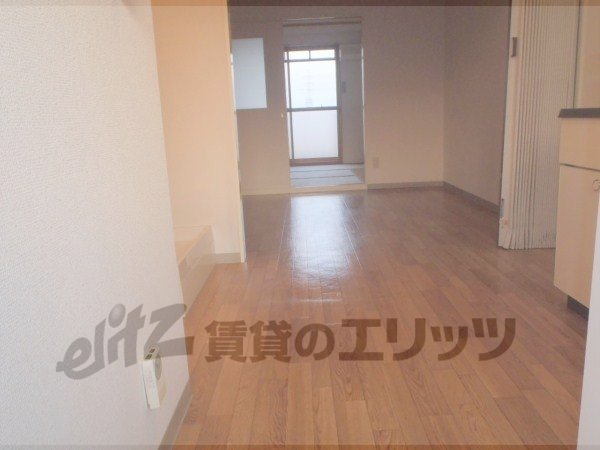 Other room space. Corridor