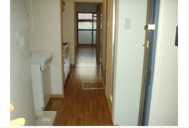 Other room space. Corridor