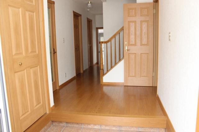 Entrance. Local shooting