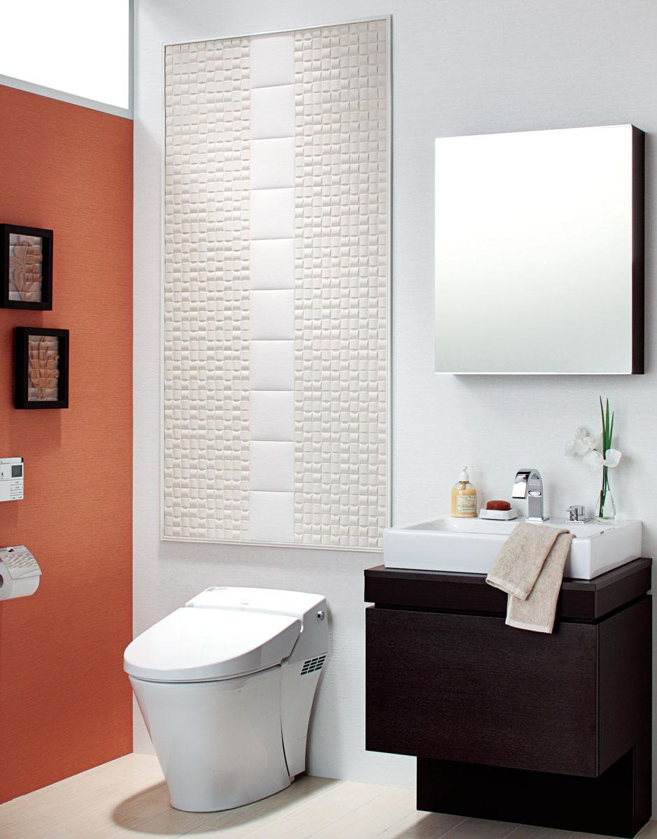 Toilet. With hot cleaning function toilet 1F ・ It has been established to 2F.