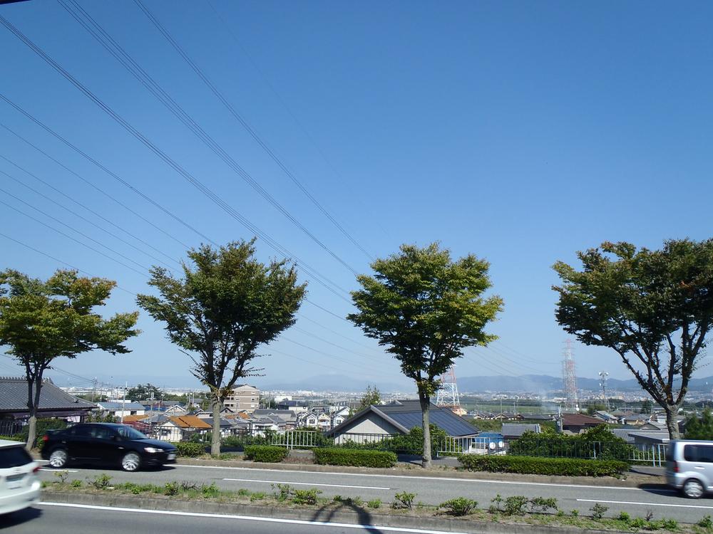 View photos from the dwelling unit. View from the site (October 2013) Shooting