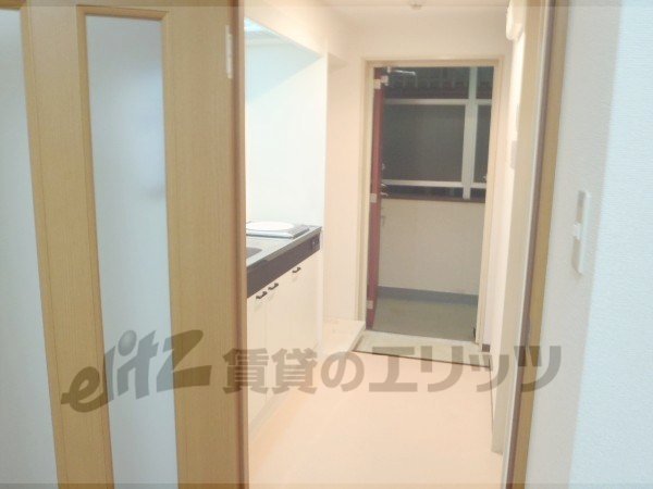 Other room space. Corridor