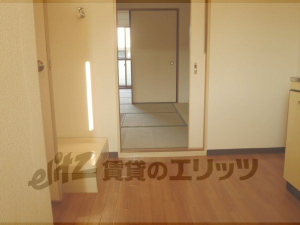 Other room space. Corridor