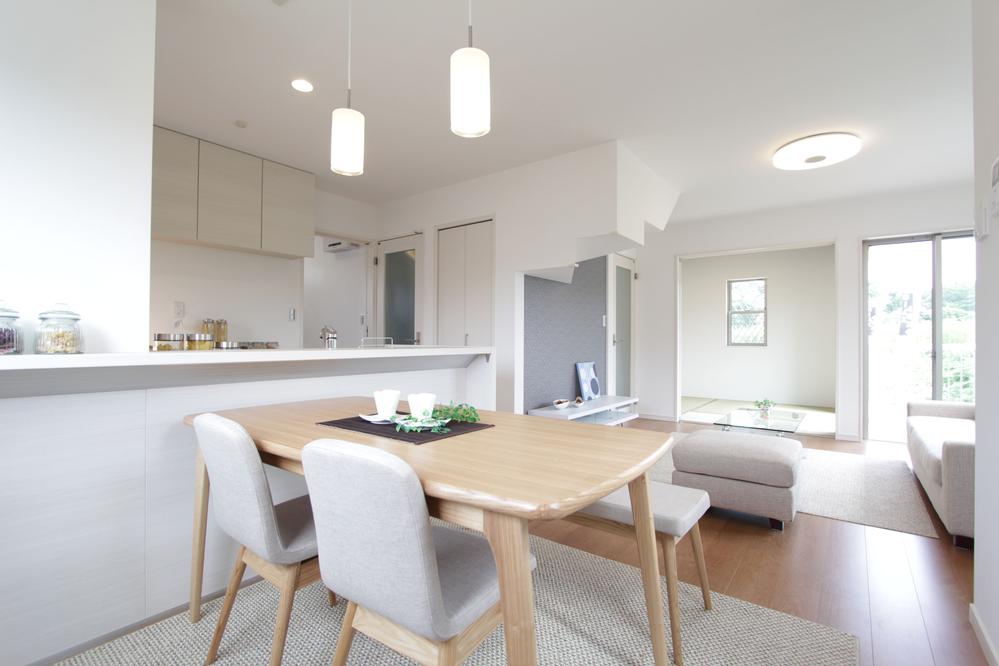 Building plan example (introspection photo). Dainigu to nurture the conversation of family