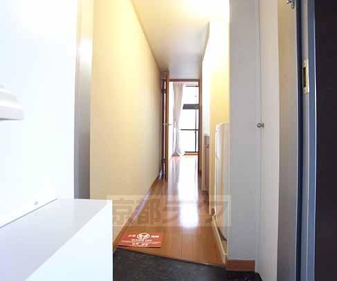 Entrance. Entrance is the scenery.