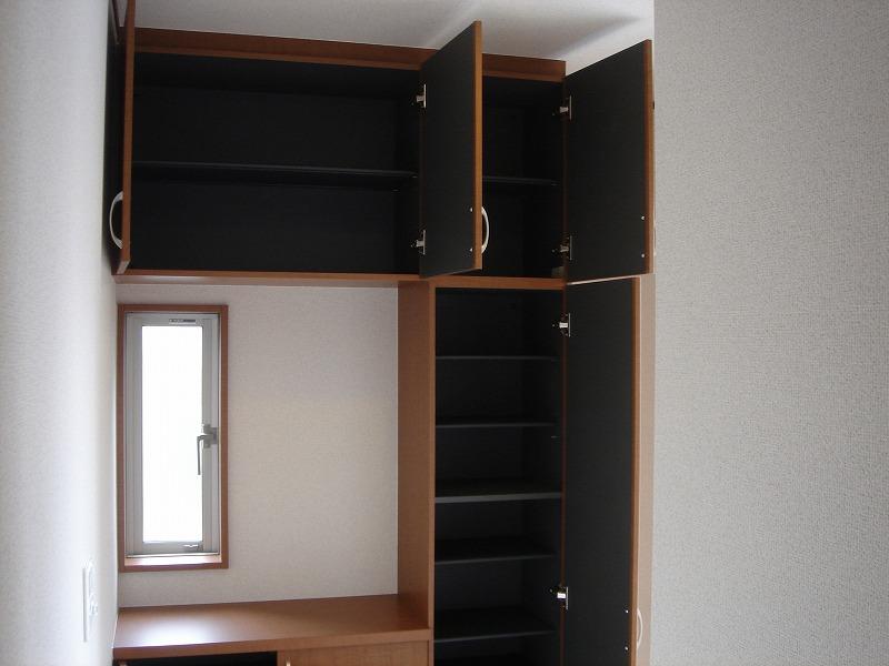 Other introspection. Same specifications photos (entrance)