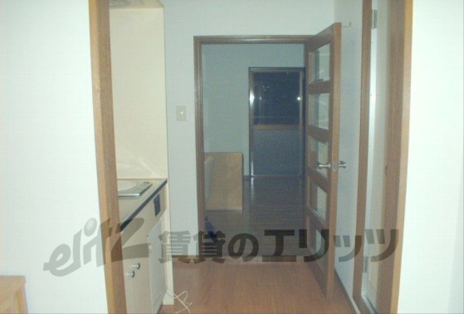 Other room space. Corridor