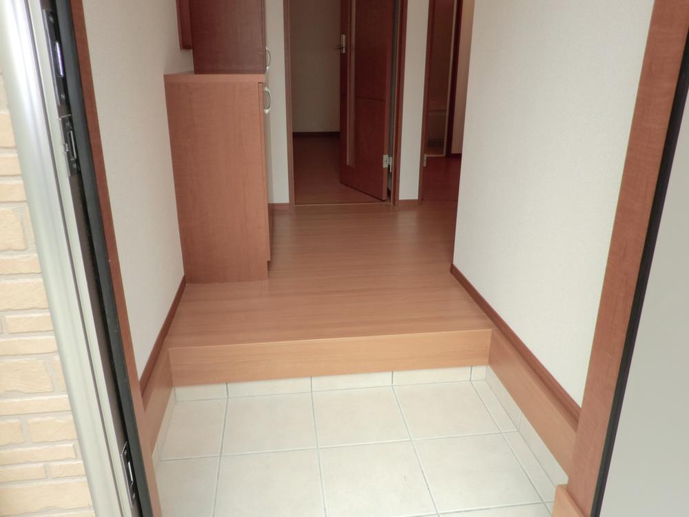 Other introspection. More than 50 feet can be accommodated entrance with CL