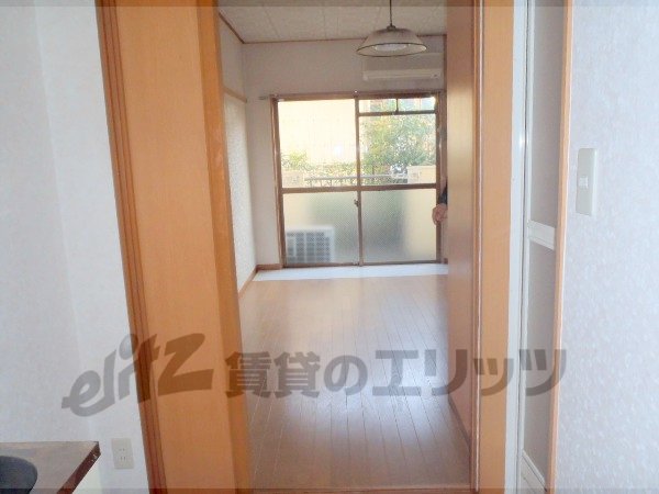 Other room space. Corridor