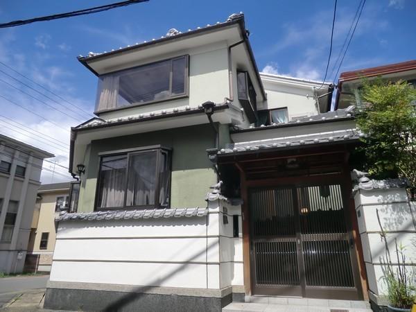 Local appearance photo