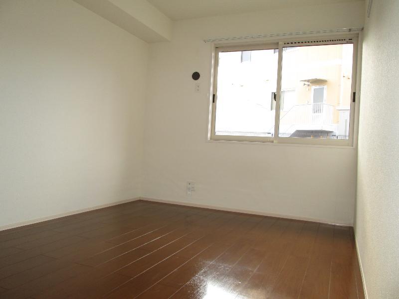 Other room space. Western style room