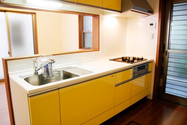 Kitchen. Local photo (kitchen)