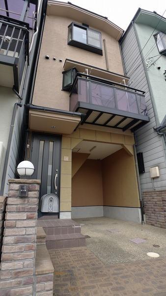 Local appearance photo