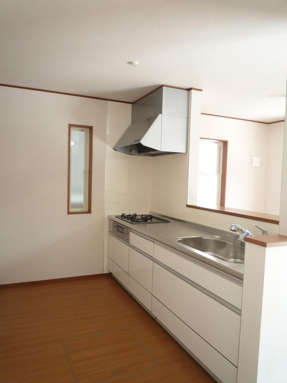 Same specifications photo (kitchen)