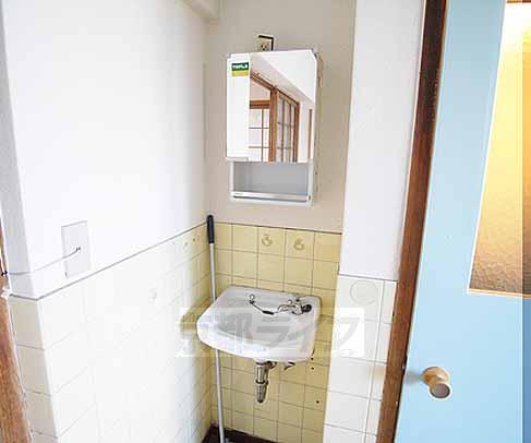 Washroom. Basin is to be independent.