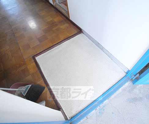 Entrance. It is the entrance of the square.