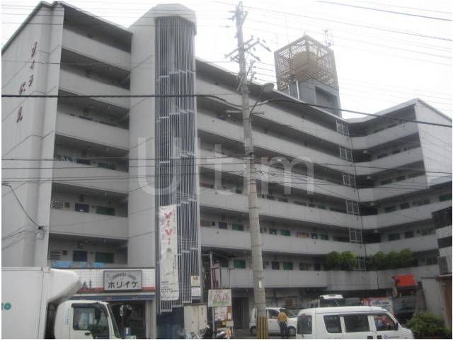 Building appearance. appearance