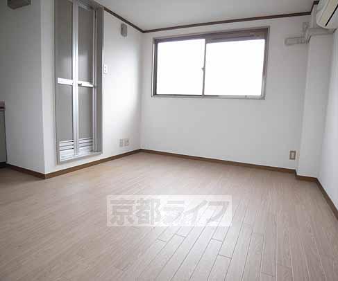 Living and room. Indoor another angle.