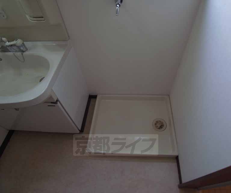 Other Equipment. Indoor Laundry Storage